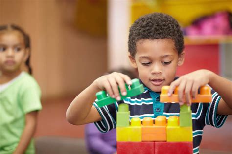 Autism Symptoms: Signs of Being on the Autism Spectrum | The Healthy
