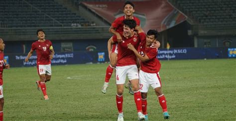 Cetak Gol Untuk Timnas Indonesia, Elkan Baggott: Sangat Keren! | Goal ...