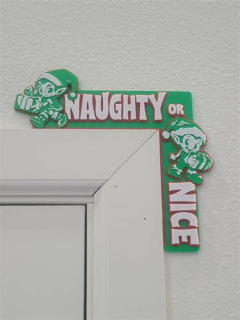 STL file Naughty or Nice Christmas Door Corner・3D print object to ...