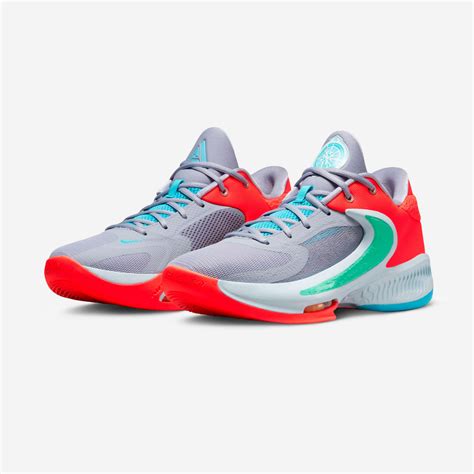 Nike Zoom Freak 4