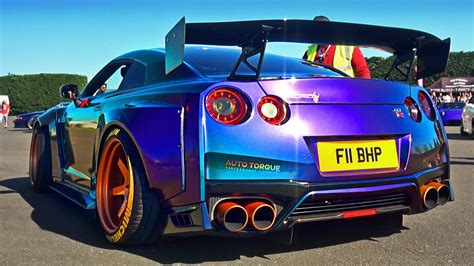 blogger expert: modified cars