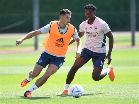 The best 25 photos from pre-Sevilla training | Gallery | News | Arsenal.com