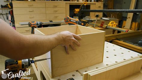 Building a Computer Desk 的图像结果