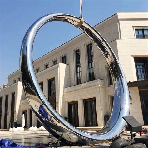 不锈钢广场大型圆环雕塑-宏通雕塑