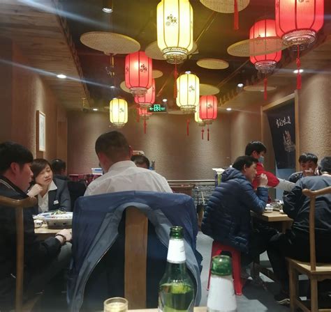 想做好中式餐饮饭店的生意，就要先做好餐厅灯光设计！「孙氏设计」