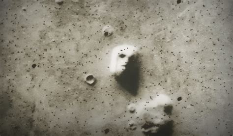 Alien Artifacts On Mars 的图像结果