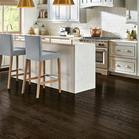 Quality Hardwood Flooring in Edwardsville, IL | Vallow Floor Coverings ...