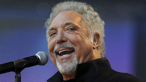 Why does Welsh singer Tom Jones want a DNA test?