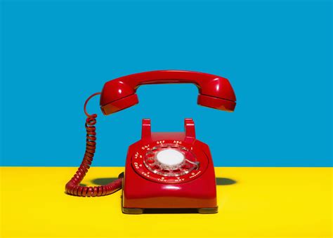 How To Answer the Phone: 14 Etiquette Tips