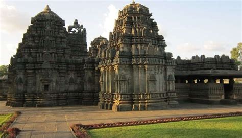 20 Fascinating Temples In Karnataka That Are A Must-Visit In 2025