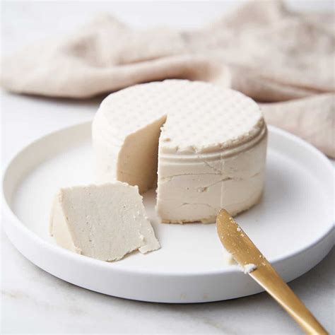 Queso Fresco: What it is, How to Use it & Substitutions