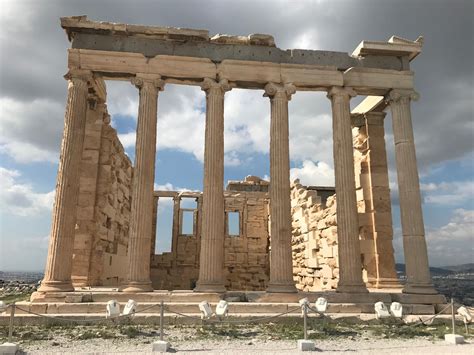 Temple of Zeus, Athens Greece