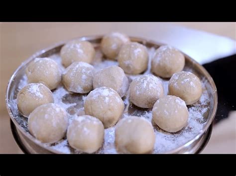 Chapati Pressing Machine - RCP-04 Chapati Pressing Machine Manufacturer ...