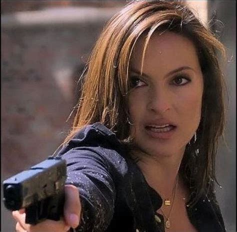 Pin by Katie on Bensler | Olivia benson, Law and order, Law and order svu