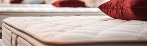 A Guide to Different Mattress Foam Types: Choosing the Right Comfort f ...