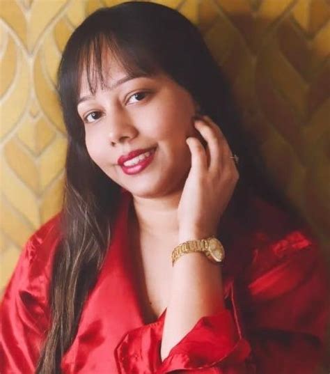 Hire Taniya Duggal for your business promotion | Findinfluencer.in