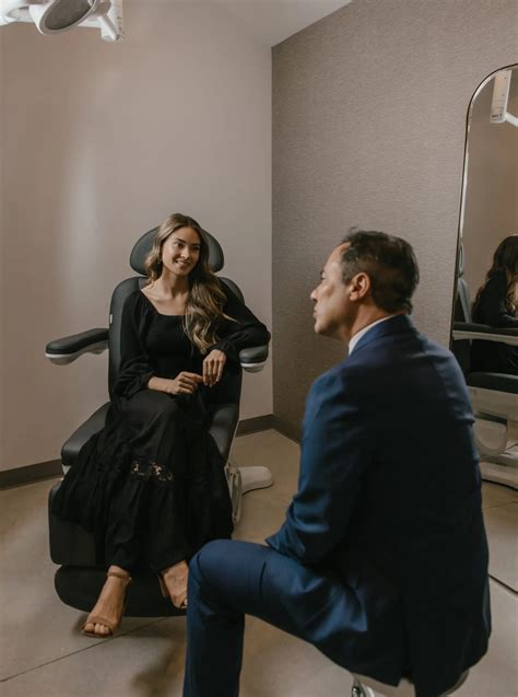 Facial Plastic Surgery in Santa Maria | Reshape Features