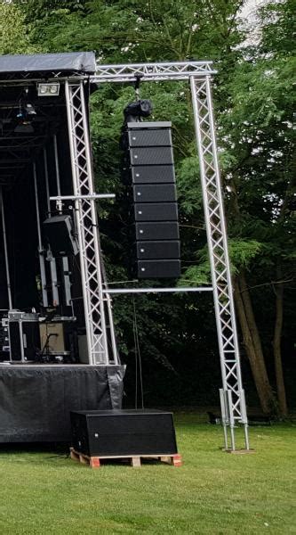 RCF HDL-30 aktives Line Array Topteil / mieten und leihen | Jakob ...