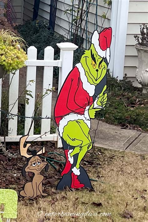 The Grinch Pulling Down Christmas Lights at Nathan Masterson blog