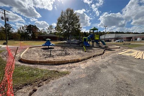 Hopkins Park Playground - Richland County Recreation Commission