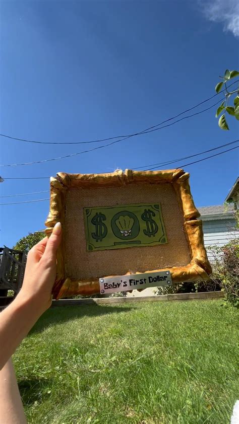 Diy mr krabs first dollar baby shower gift – Artofit