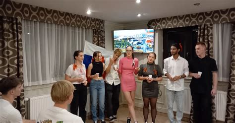 Erasmus+ w Porębie: młodzież z 6 krajów wspólnie się uczy. - Limanowa.in