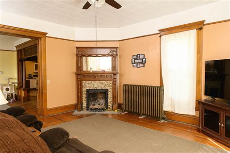 194 S. Elm St., Bunker Hill, Indiana 46914 — Dyer Homes