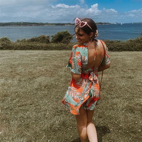 Christina Carmella (@mypronounsareyourtherapist) • Instagram photos and videos