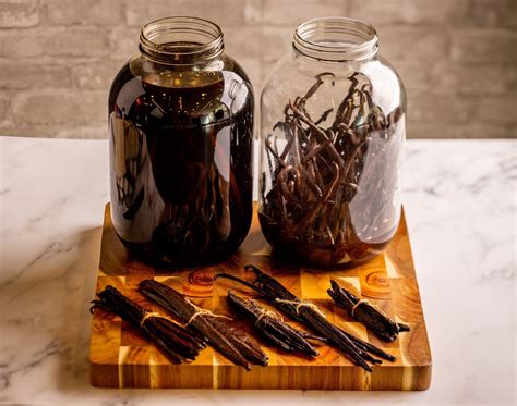 How Long Does Homemade Vanilla Extract Last? – VanillaPura