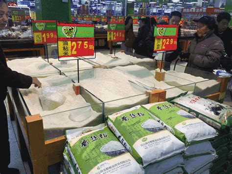 北京商超米面油供应充足，目前少有市民囤粮_手机新浪网