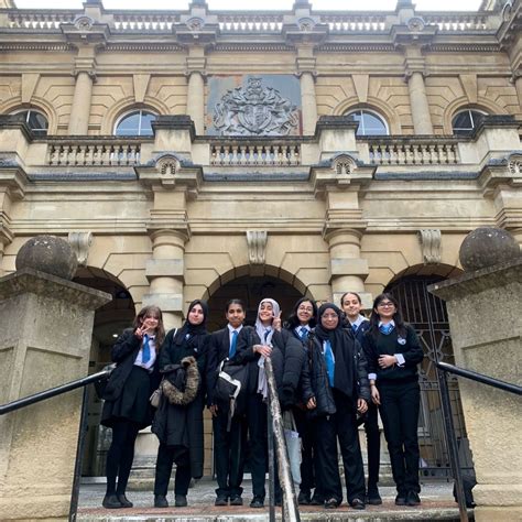 Wexham School - MAGISTRATES COURT MOCK TRIALS
