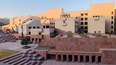 IIM Udaipur - the first and only IIM to launch a Summer Program in ...