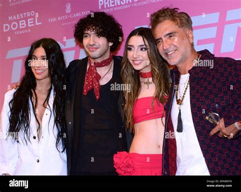 Vicente fernandez children hi-res stock photography and images - Alamy