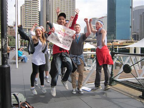 Work Fun 的图像结果