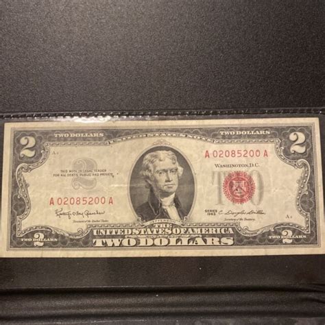 Así luce el billete de 2 dólares con sello rojo por el que te llegan a ...