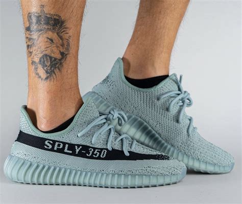 adidas Yeezy Boost 350 V2 Salt HQ2060 Release Date + Where to Buy ...