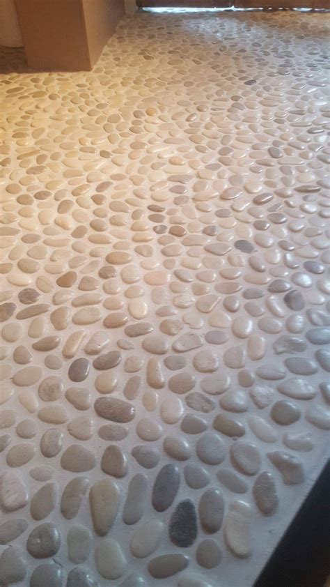 Pebble Floor for a Rustic Bathroom