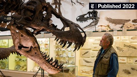 As Dinosaur Fossils Fetch Millions, There’s Many a Bone to Pick - The New York Times