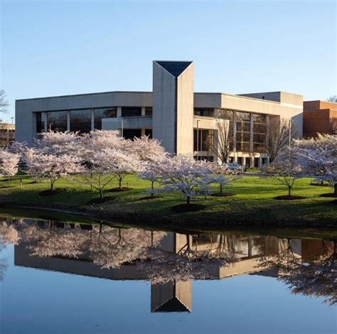 Center... - Center for the Arts at George Mason University