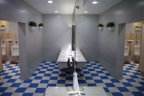 20间“最美厕所”，卫生系统里唯一上榜的是这家医院_改造