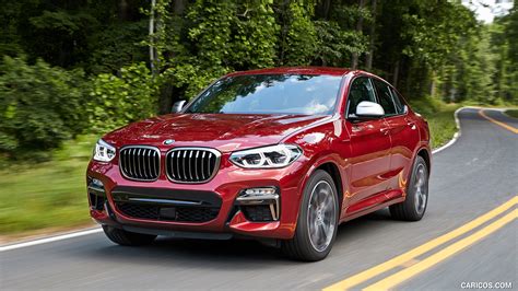 2019 BMW X4 M40d | Front Three-Quarter