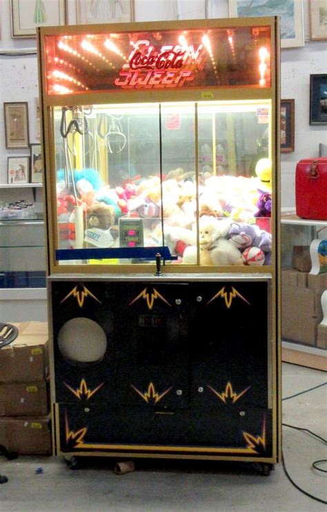 Clean Sweep Claw Machine 的图像结果