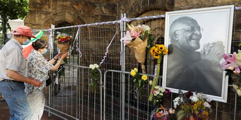 Cathedral Bells to Toll Daily for South African Anti-Apartheid Hero ...