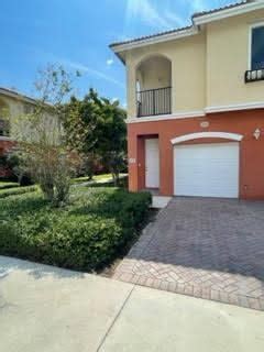 61 SE Palermo Ct Unit 202, Stuart, FL 34994 | Homes.com