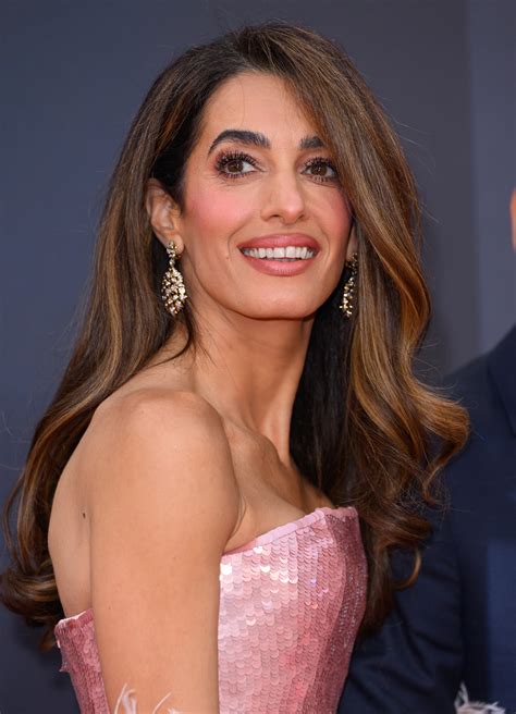 Amal Clooney chopped off her hair and it's the chicest autumn look