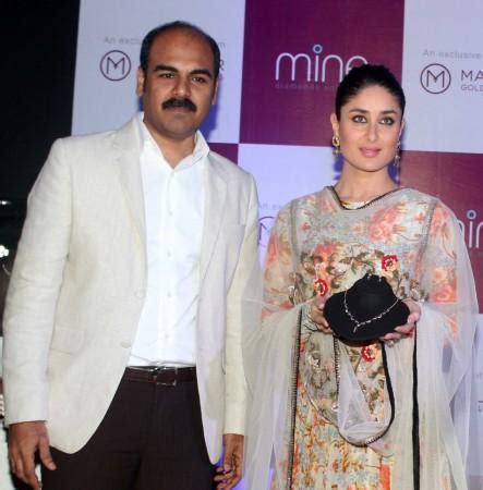 Kareena Kapoor Launches Malabar Gold and Diamond Store, Looks Stunning ...