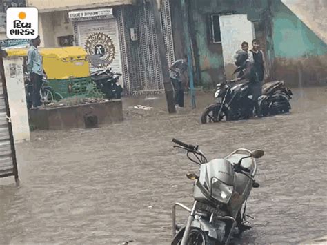 Torrential rain in Ahmedabad for the second consecutive day
