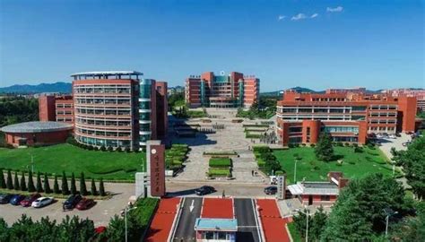 解码哈尔滨理工大学“现代工程师的摇篮”是如何炼成的_地方新闻_中国青年网