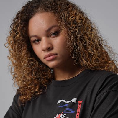 Jordan Flight Women's Oversized Long-Sleeve T-Shirt. Nike IN