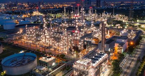 Oil, Gas & Chemical Testing | SGS